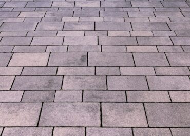 How to Calculate Square Feet for Pavers