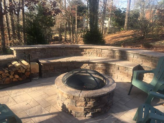 The best retaining wall blocks for a fire pit