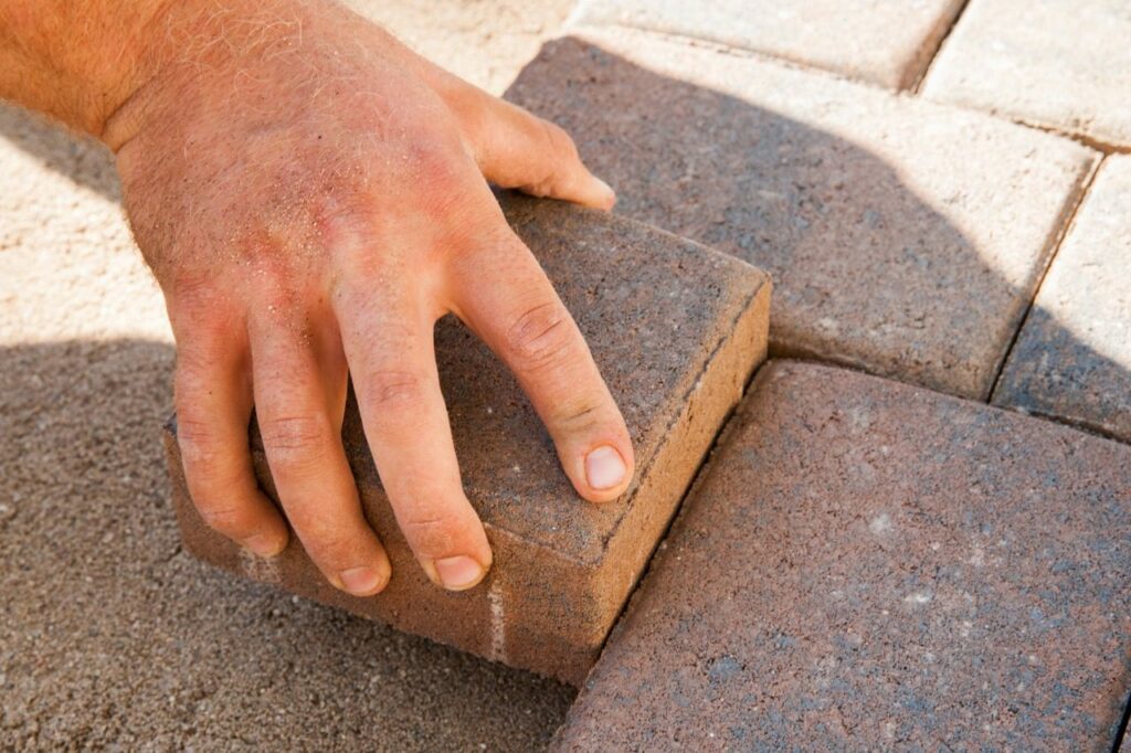 Cost of pavers per square foot